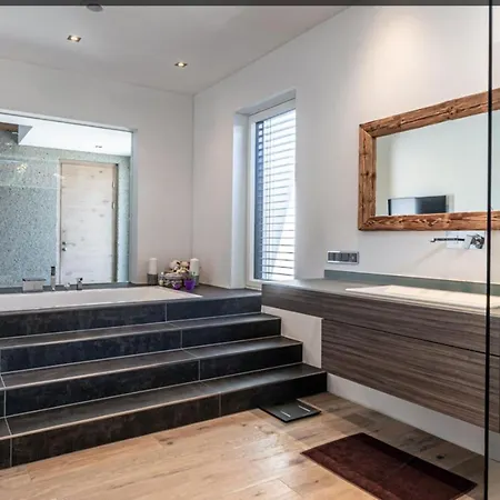 Alpin Arte Зелль